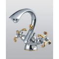 Double Handles Chrome Centerset Bathroom Sink Tap (TP0545)