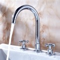 Classic Brass Bathroom Sink Tap (Widespread) TP0772