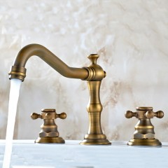 Classic Widespread Bathroom Sink Tap - Polished Brass Finish TP0477